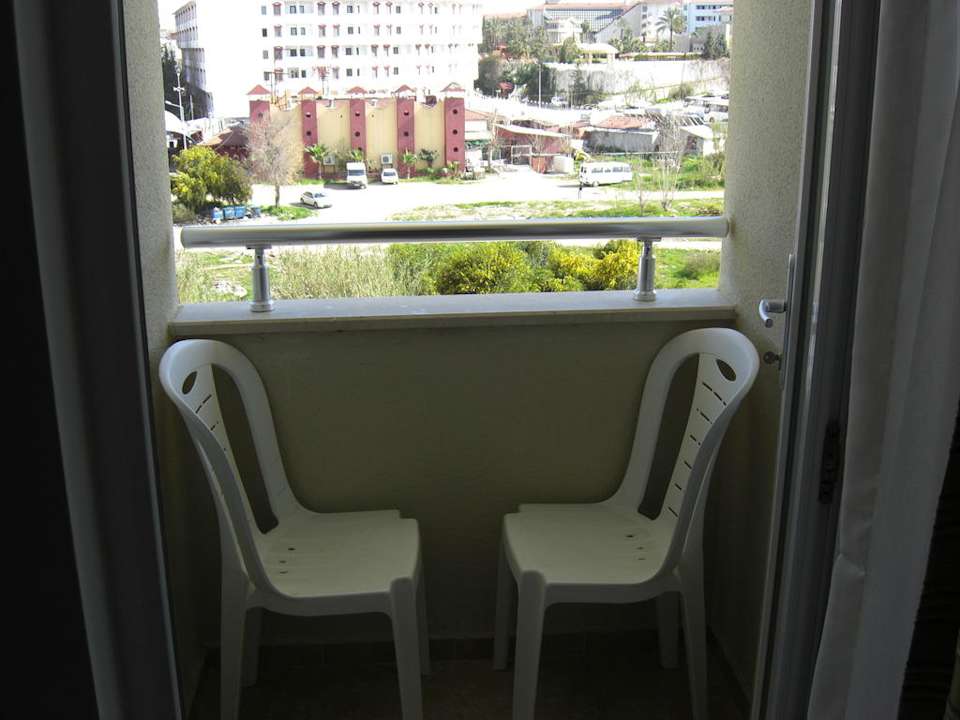 Balkon Side Royal Paradise Hotel