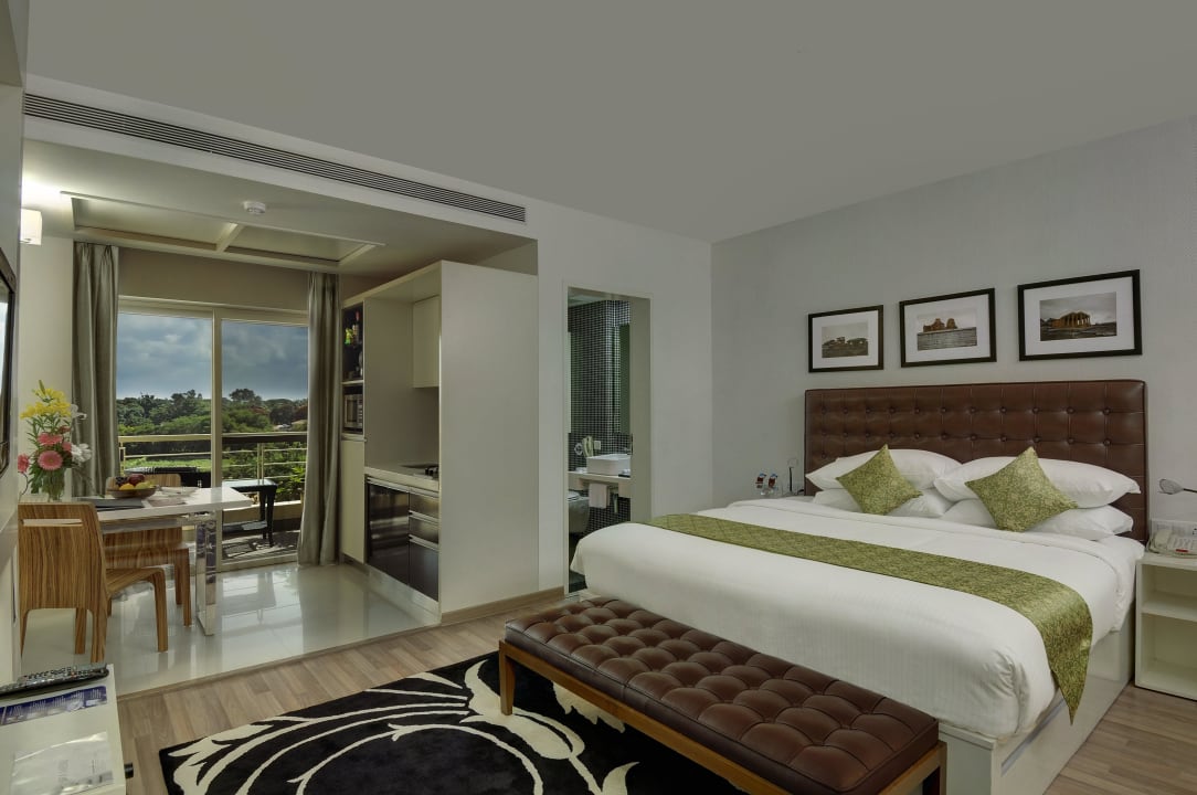 Studio Suite Hotel Grand Mercure Bangalore