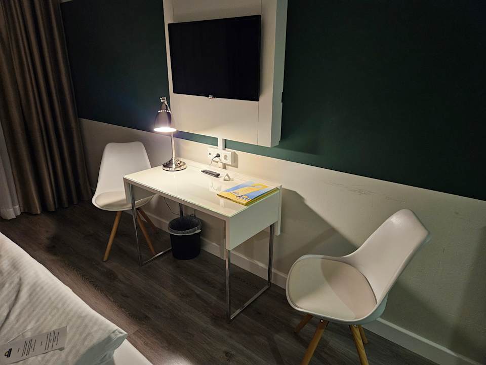 Zimmer Hotel Days Inn Dessau