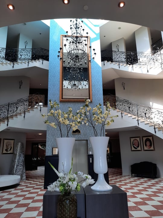 Lobby Van der Valk Resort Linstow