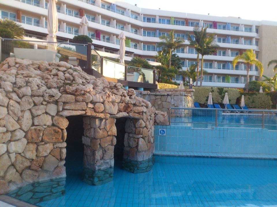 Pool Mediterranean Beach Hotel