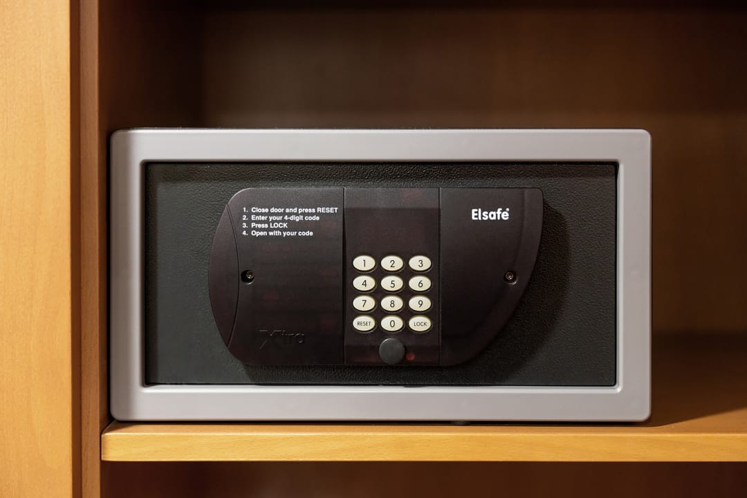 Zimmer Hotel International by Maistra City Vibes