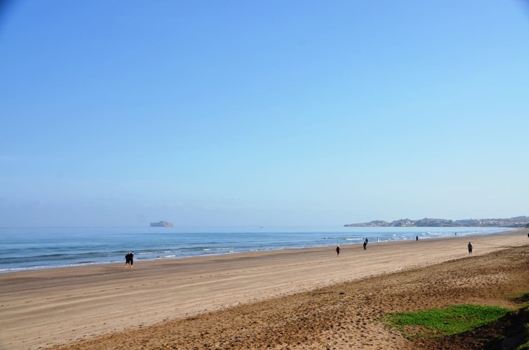 Strand Grand Hyatt Muscat