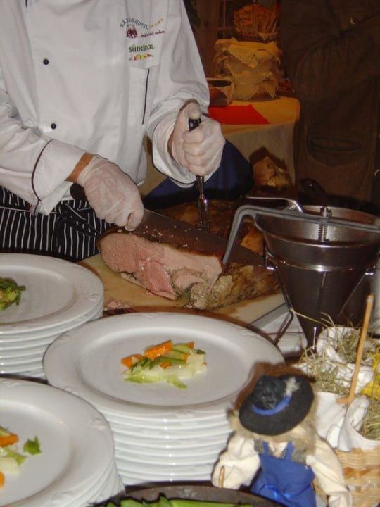 Lammkeule beim Show-Cooking Bärenhotel