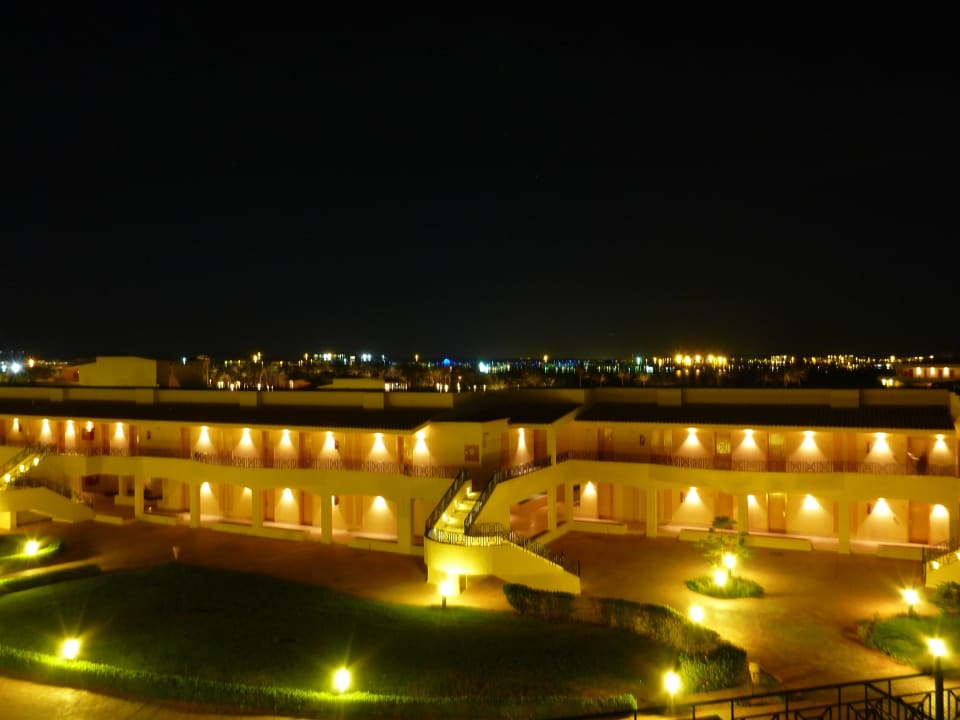 Nachtsicht vom Balkon Cleopatra Luxury Resort Makadi Bay