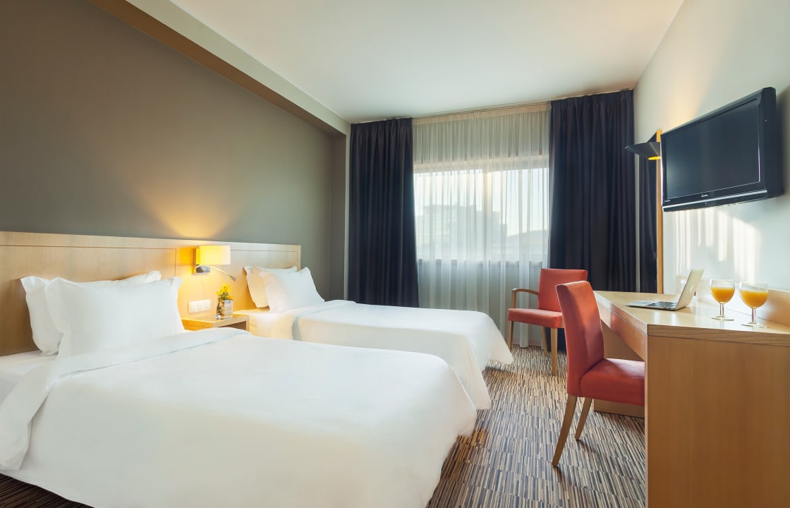 Zimmer HF Tuela Porto