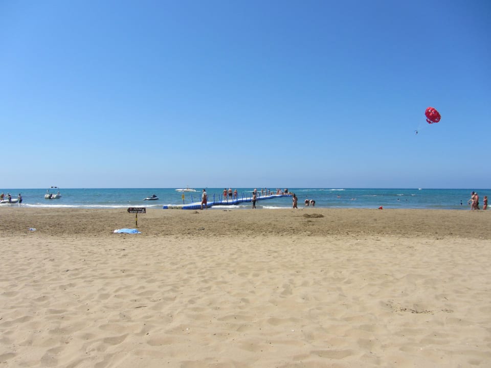 Strand mit Steg Arum Barut Collection