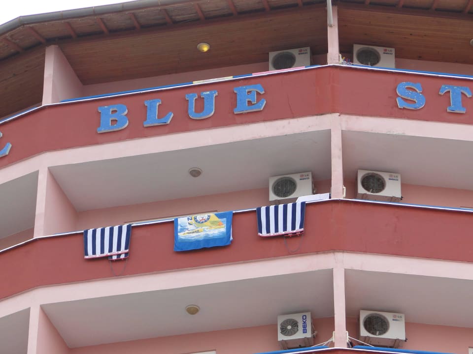 Nasz balkon 8 piętro. Blue Star Hotel
