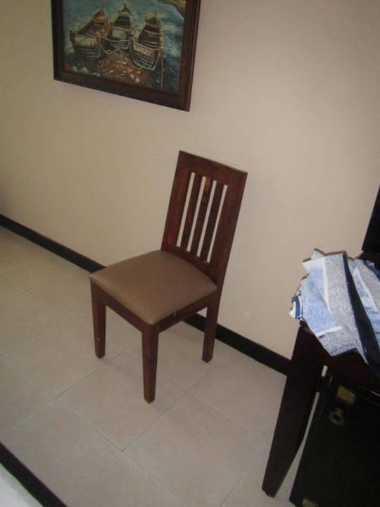 Der nachgefragte Stuhl, der einzige im Raum Hotel Romana Resort