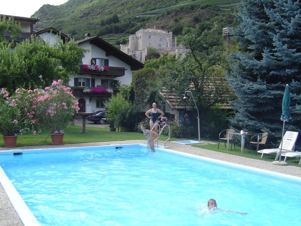 Bauhof mit Pool Hotel Bauhof