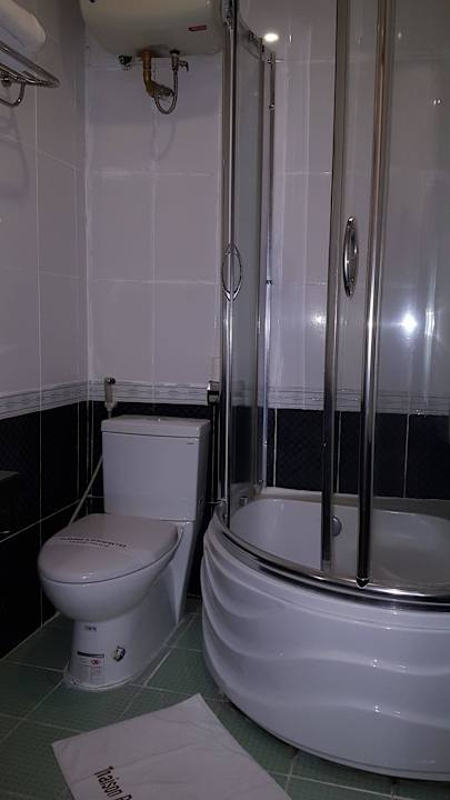 Dusche Hotel Thaison Palace