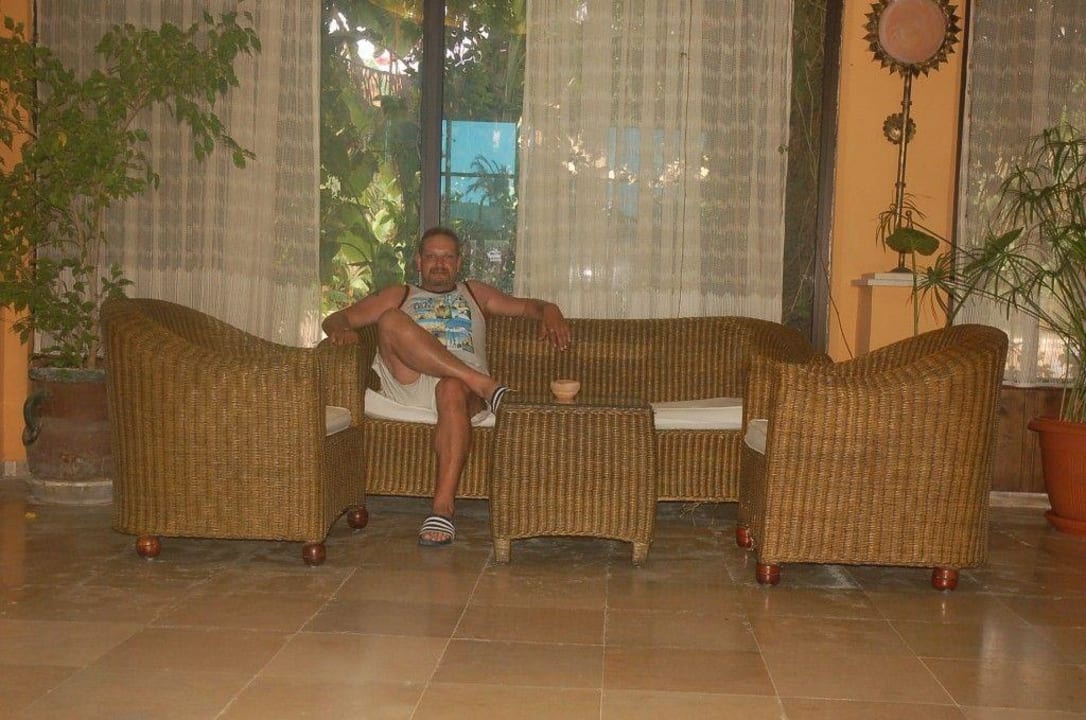 Lobby Hotel African Queen