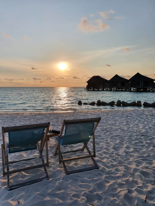 Strand Kuredu Island Resort & Spa