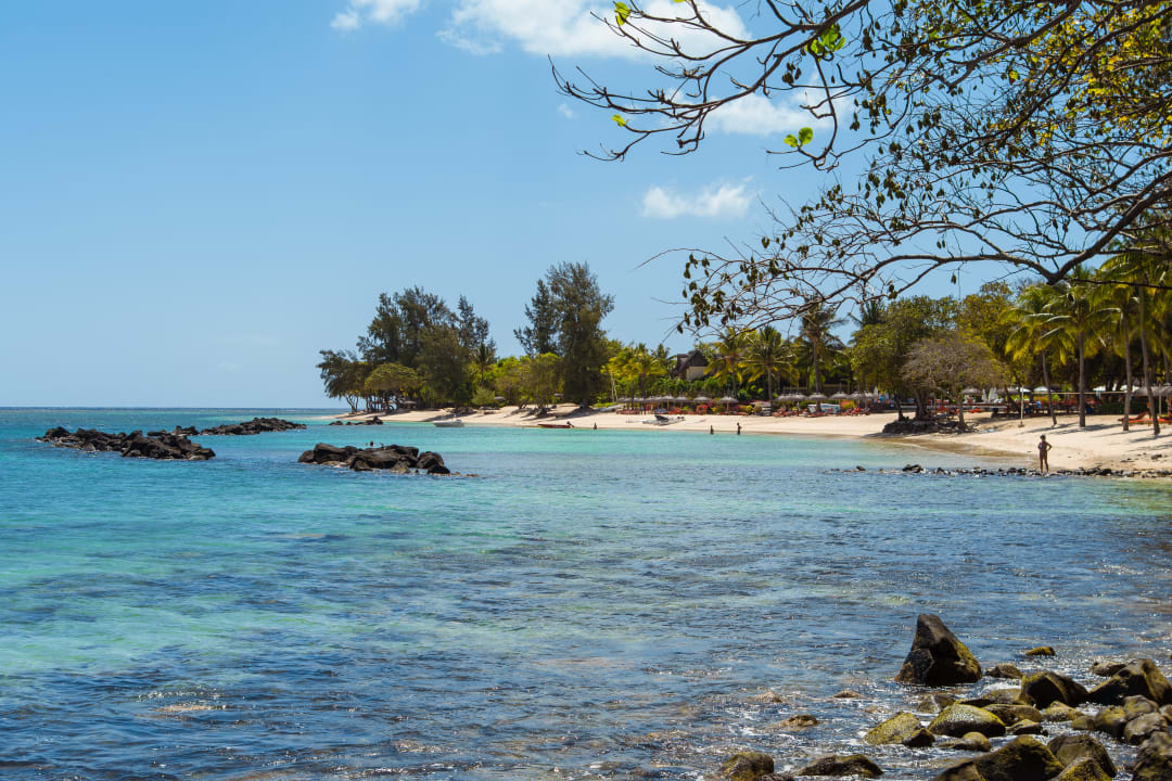 Strand Sands Suites Resort & Spa
