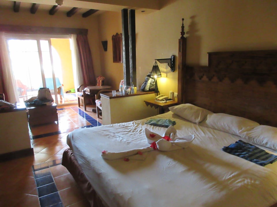 Sehr geräumiges Zimmer mit rießigem Bett Grand Makadi