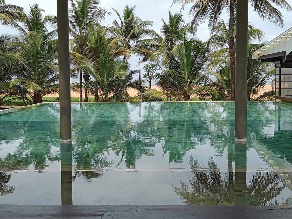 Pool Goldi Sands Hotel