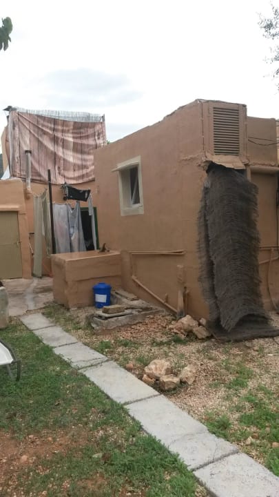 Blick vom Garten auf Terrasse Finca Kalotta