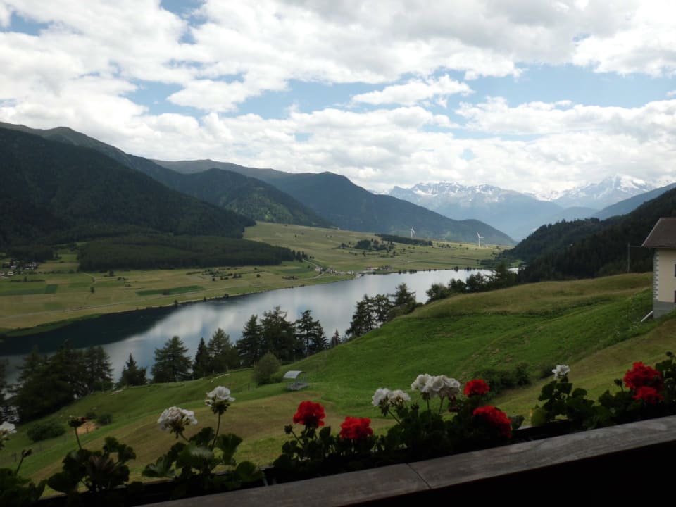 Ausblick Balkon Berghotel Plagött