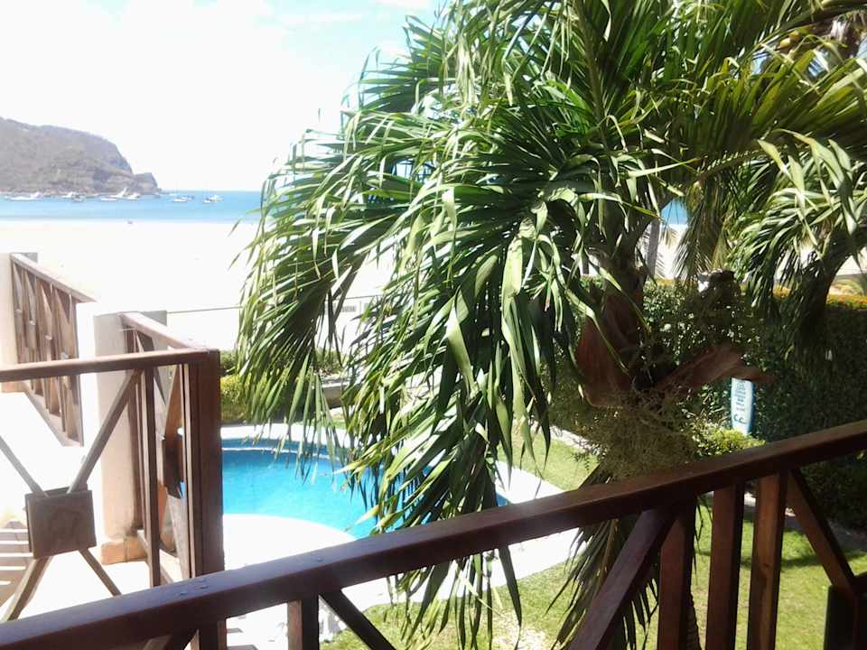 Terraza superior con vista al mar HC Liri Hotel