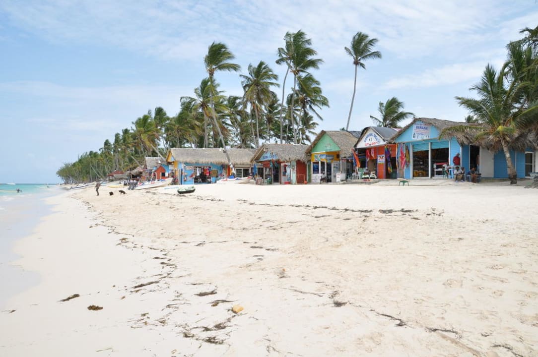 Souvenir-Läden neben dem Hotel Grand Palladium Select Bávaro Resort & Spa