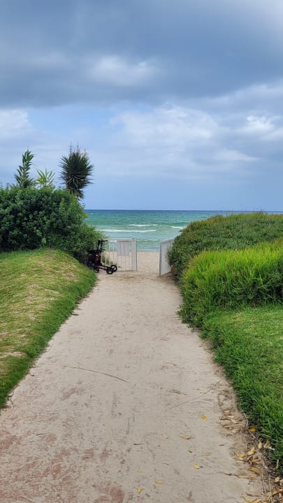 Strand Playa Esperanza Resort