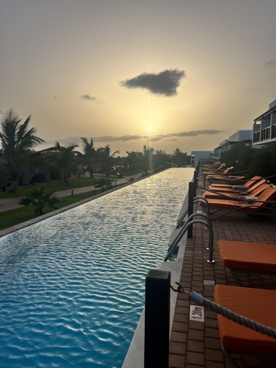 Pool Meliá Llana Beach Resort & Spa