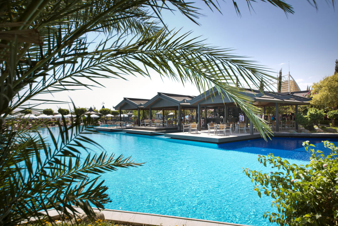 Pool Limak Lara Deluxe Hotel & Resort