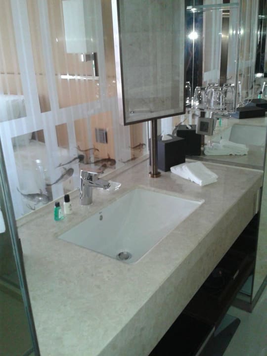 Bathroom Sink Courtyard by Marriott Hong Kong Sha Tin