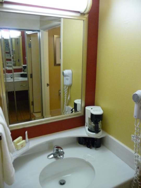 Badezimmer Hotel Courtyard Bryan College Station