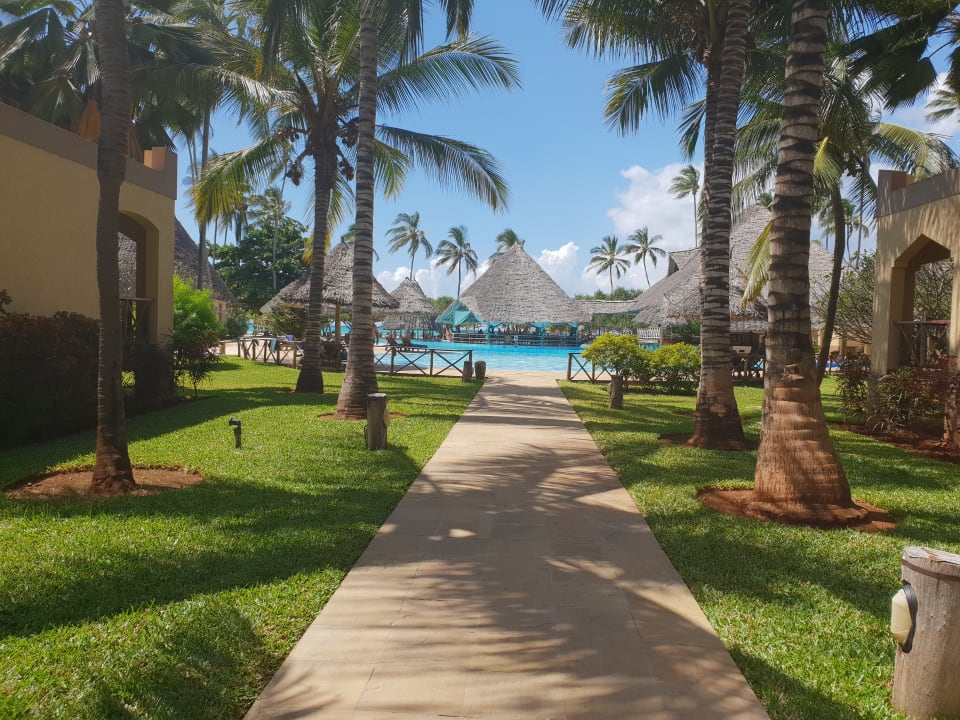 Gartenanlage Neptune Pwani Beach Resort & Spa