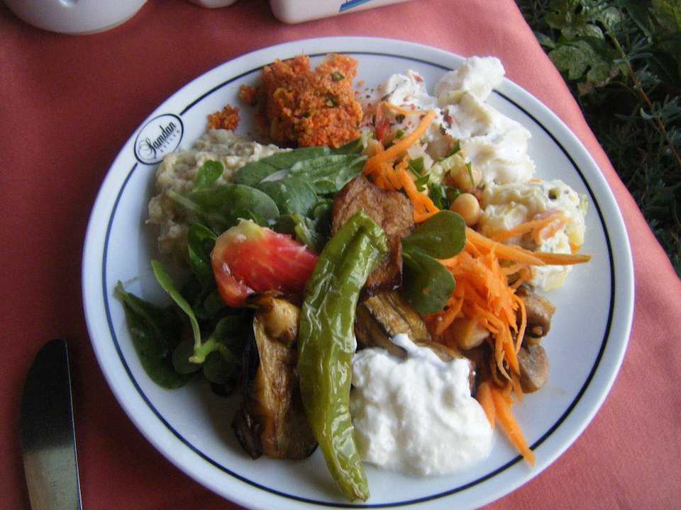 Vorspeiße vom Büffet Hotel Club Xanthos