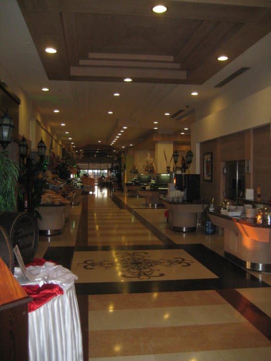 Eingang Restaurant Fame Residence Lara & Spa