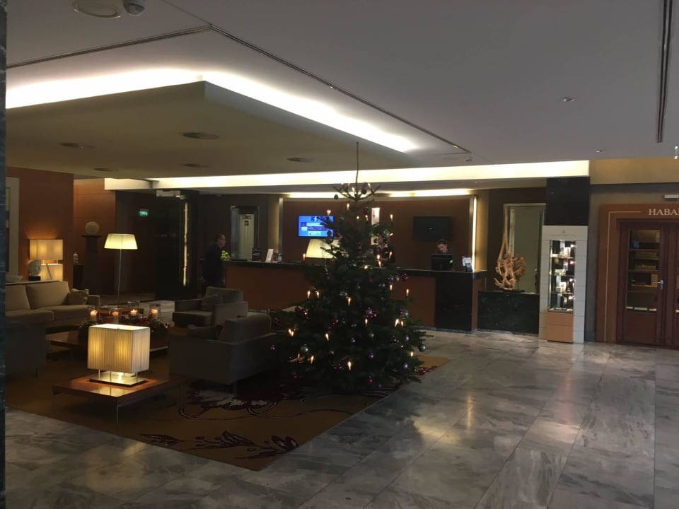 Einladende Lobby-Area Hotel Mondial am Dom Cologne- MGallery