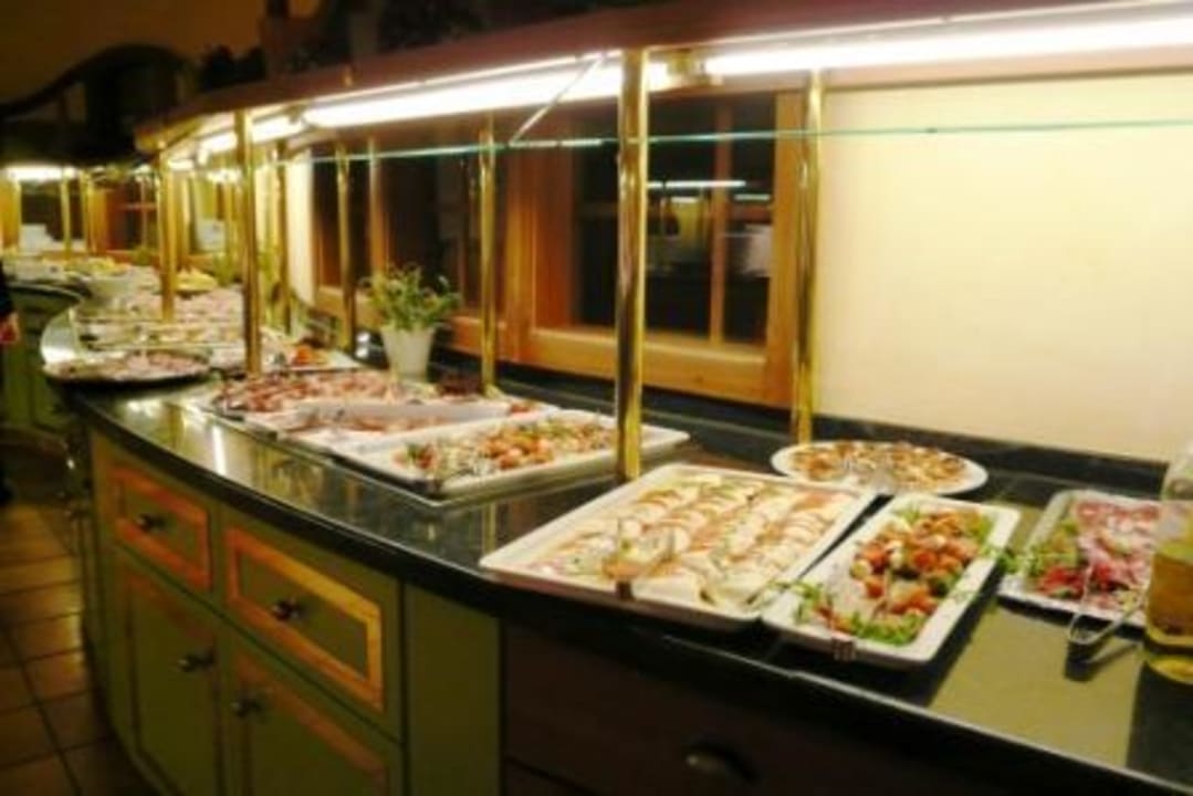 Abendbuffet DORMERO Hotel Bonn - Windhagen