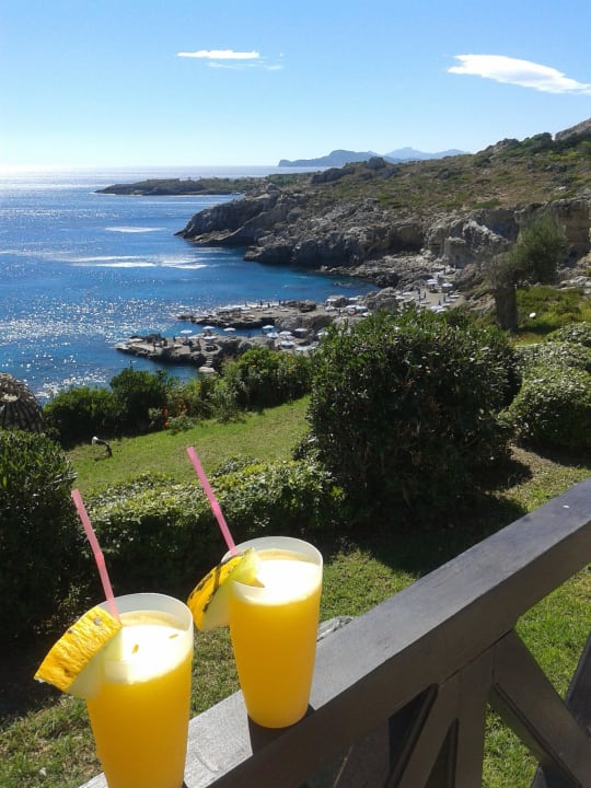 Ausblick vom Mythos-Pool Hotel Kalithea Horizon Royal