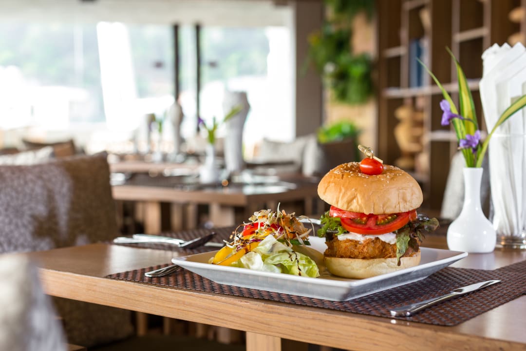 Gastro Journey Hub Hotel Phuket