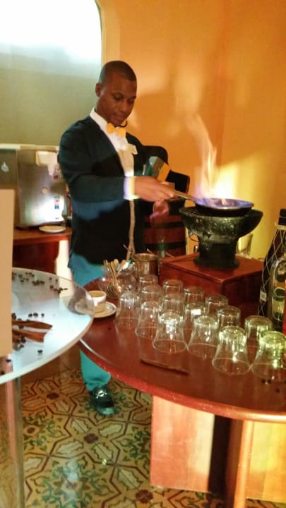 Abwechslung in der Lobbybar Iberostar Selection Hacienda Dominicus