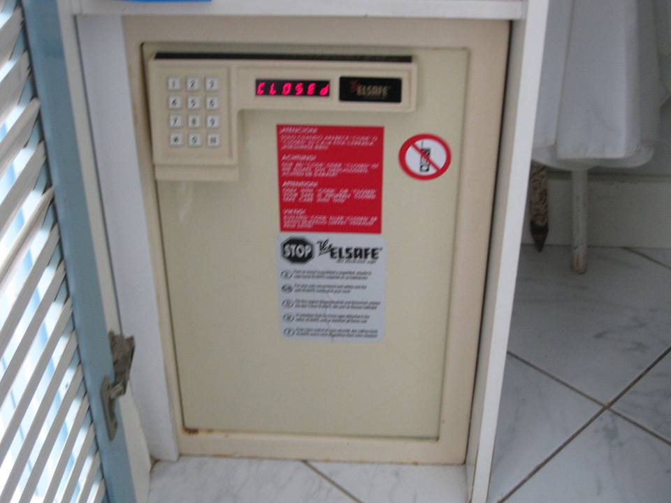 Außreichender Safe Hotel Chiripa