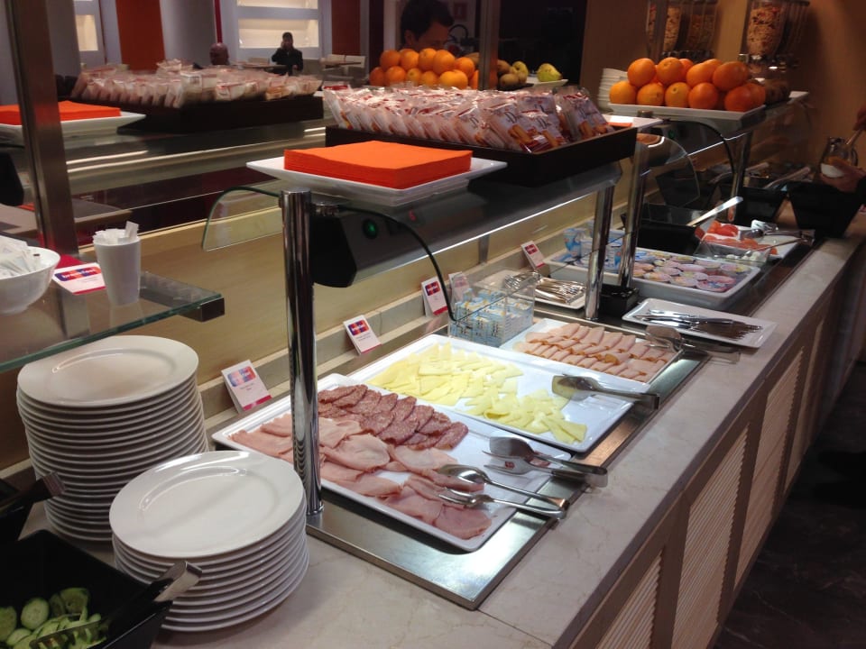 Frühstücksbuffet Hotel Ramada Plaza Milano
