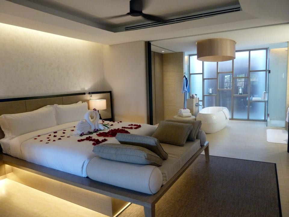 Zimmer The Ritz-Carlton, Koh Samui