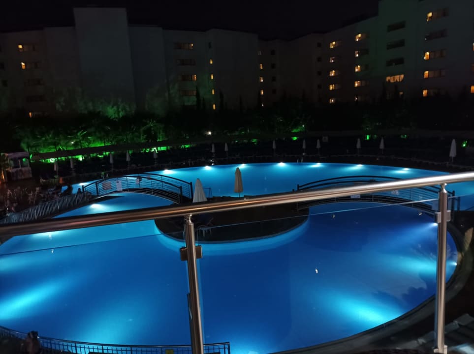 Pool Cenger Beach Resort & Spa