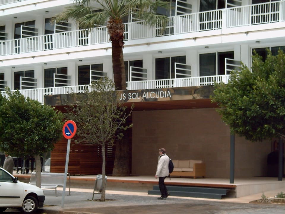 Eingang JS Hotel Sol de Alcudia