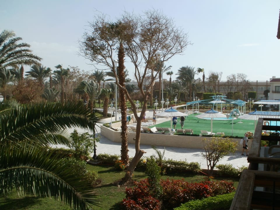 Ein Pool The Grand Hotel Hurghada