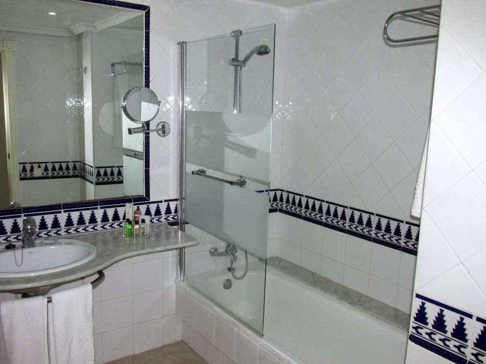 Wannenbad mit Dusche H10 Timanfaya Palace - Adults only