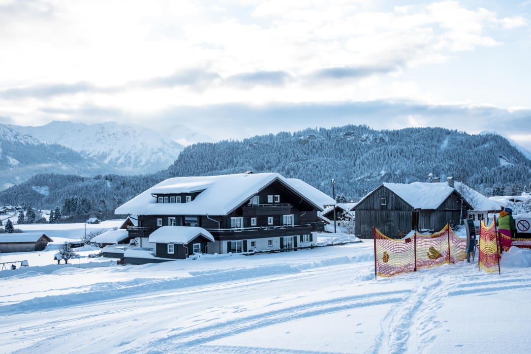 Außenansicht Alpenhaus Steiner
