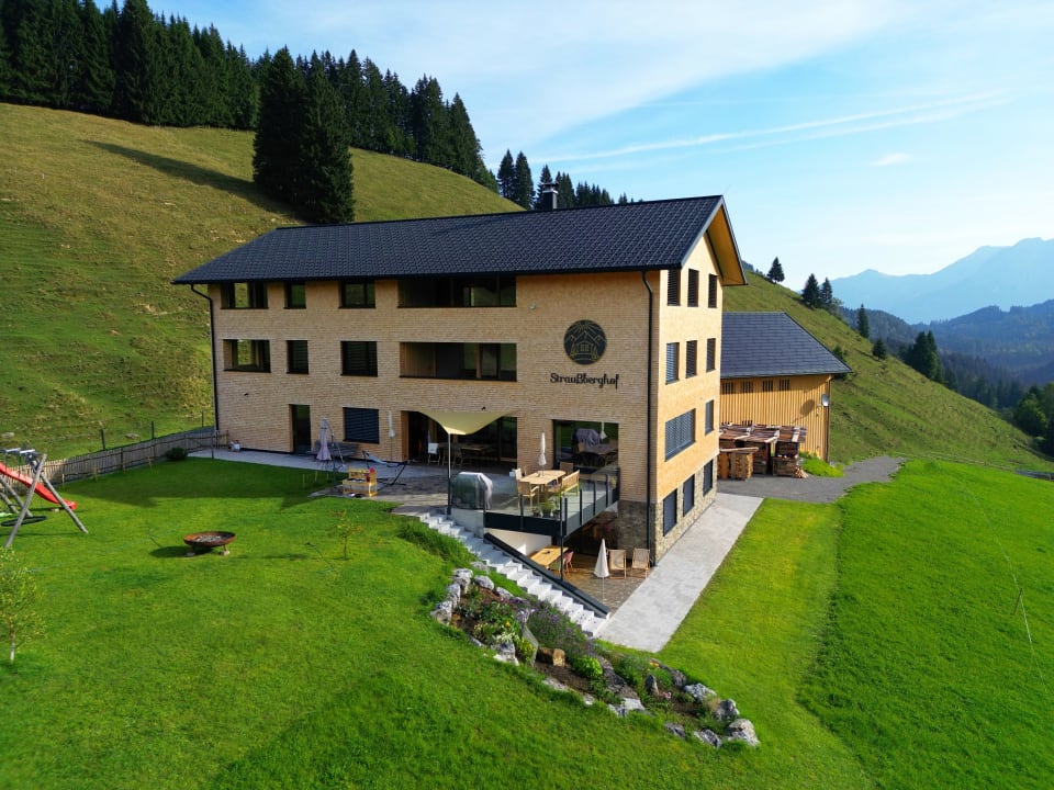 Außenansicht Straußberghof