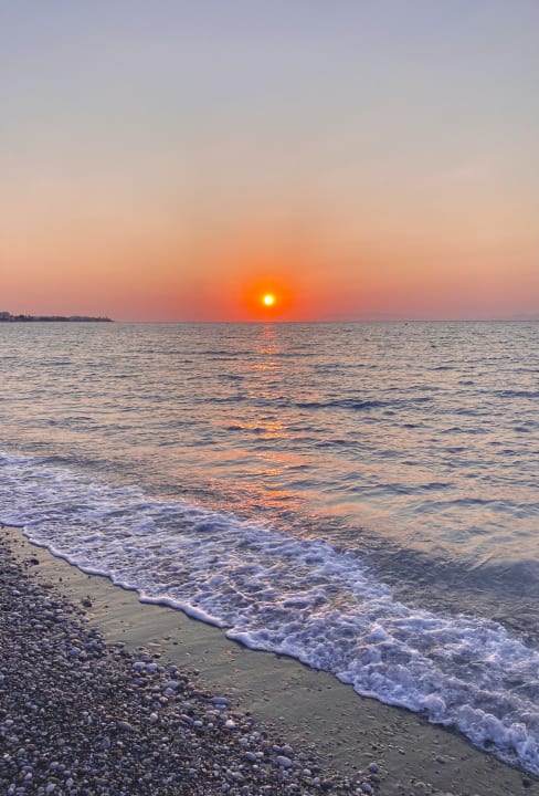 Strand Olympic Palace Resort Hotel & Convention Center