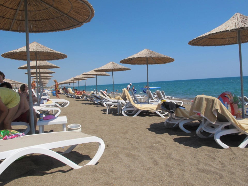 Sonnenschirme am Strand Titanic Deluxe Golf Belek