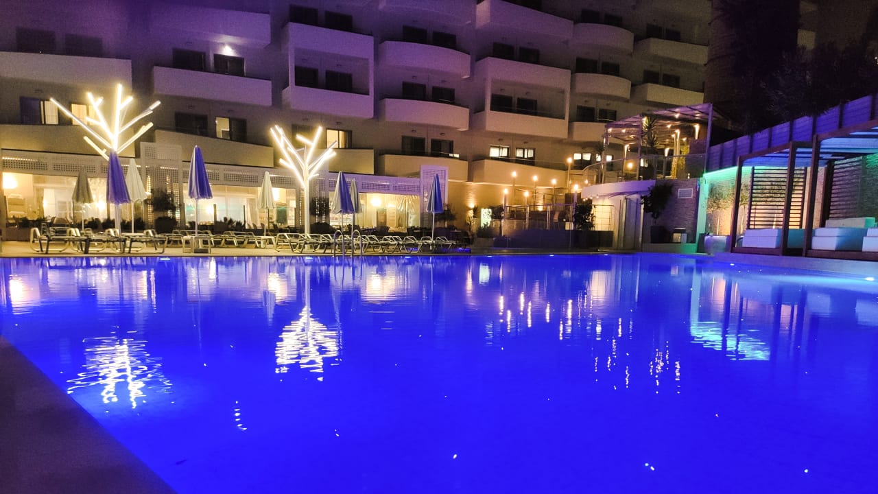 Pool Bio Suites Hotel