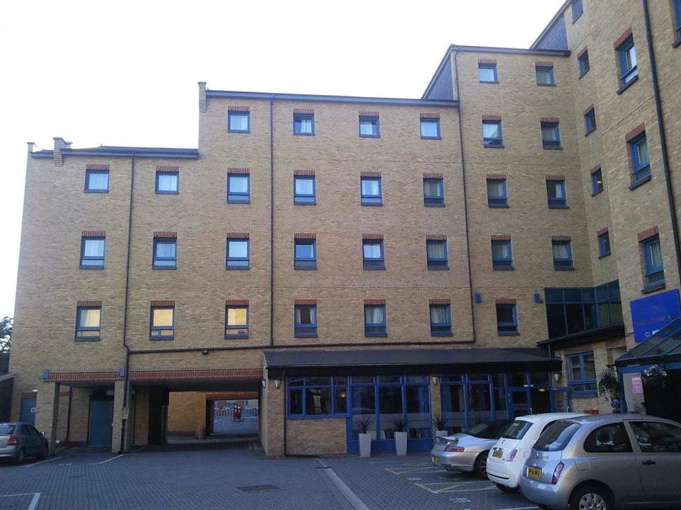 Rückansicht ibis Styles London Excel